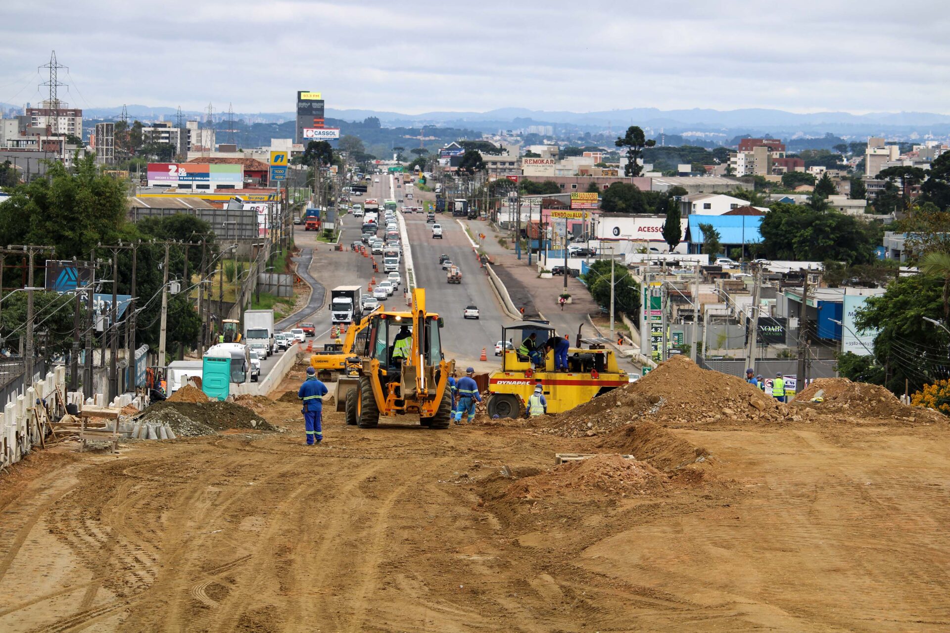 Evolução da Megaobra Viaduto na BR 376 na Região de Curitiba chega a