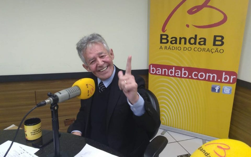 Rádio Banda B Começa A Transmitir Sua Programação Em FM 79.3 | XV Curitiba