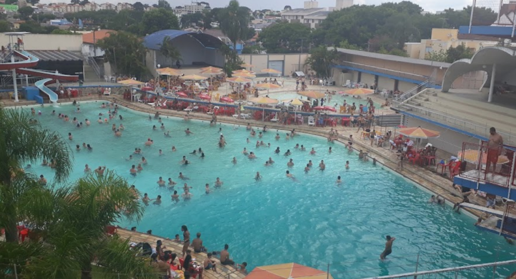 Day use' em clubes de Curitiba é uma opção para curtir o verão