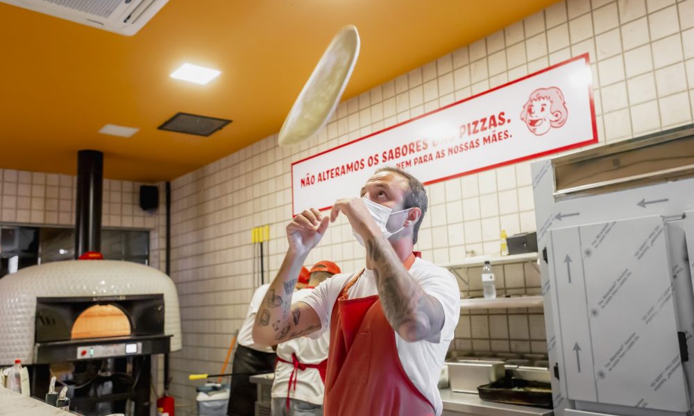 Tendência: entenda o que é o estilo napolitano de pizza, um clássico italiano