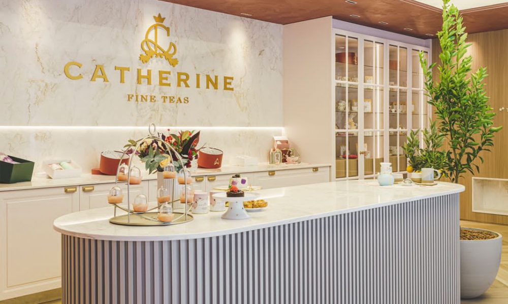 Catherine Fine Teas promove na Casa Cor Paraná o “Chá das Cinco”, trazendo a harmonização de infusões, chás especiais e bolos