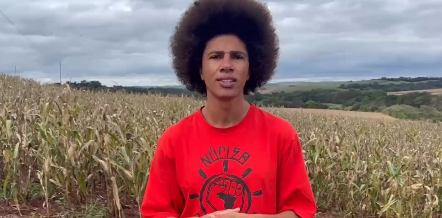 Renato Freitas rebate acusações e diz ser alvo de perseguição após protesto em supermercado de Curitiba