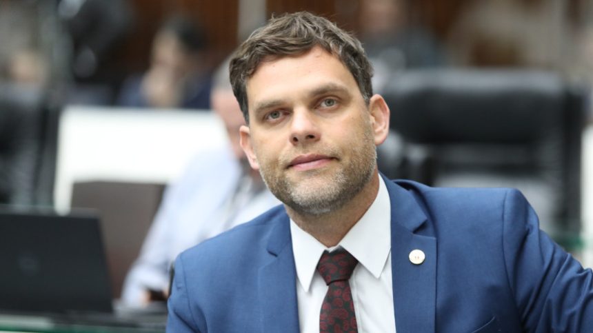 Assembleia Legislativa do Paraná | ALEP | Notícias > Projeto de lei prevê a criação da rota turística do Rio da Várzea em oito municípios do Paraná