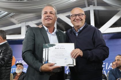 Assembleia Legislativa do Paraná | ALEP | Notícias > Deputado Luiz Claudio Romanelli (PSD) destaca atuação de lideranças no progresso de Goioerê