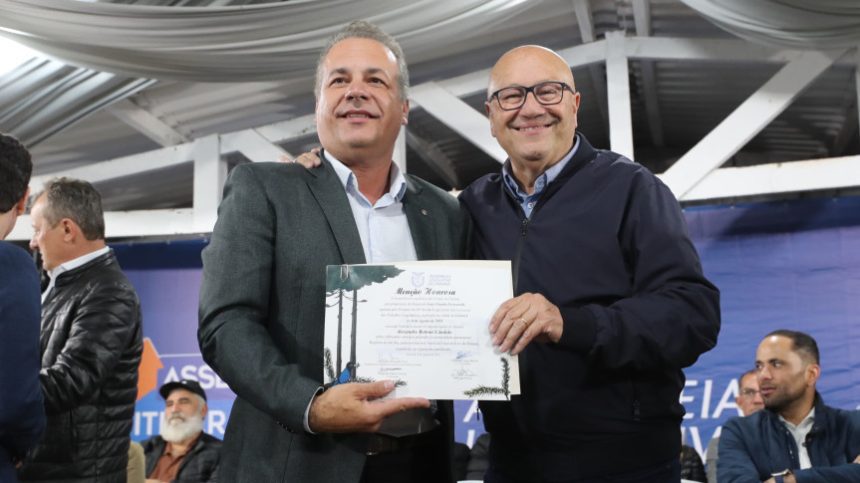 Assembleia Legislativa do Paraná | ALEP | Notícias > Deputado Luiz Claudio Romanelli (PSD) destaca atuação de lideranças no progresso de Goioerê