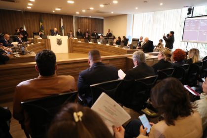 Assembleia Legislativa do Paraná | ALEP | Notícias > CCJ aprova parecer sobre processo disciplinar contra o deputado Renato Freitas (PT)