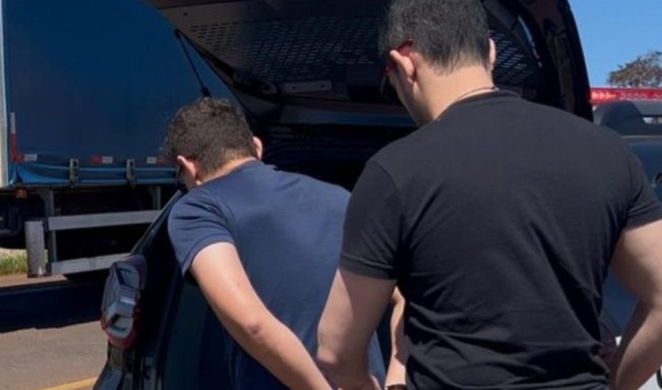 Organizador de evento de cosplay e k-pop é preso no Paraná por crimes sexuais contra menores